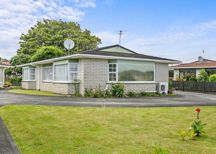  at 1/9 Tukapa Street, Westown, New Plymouth