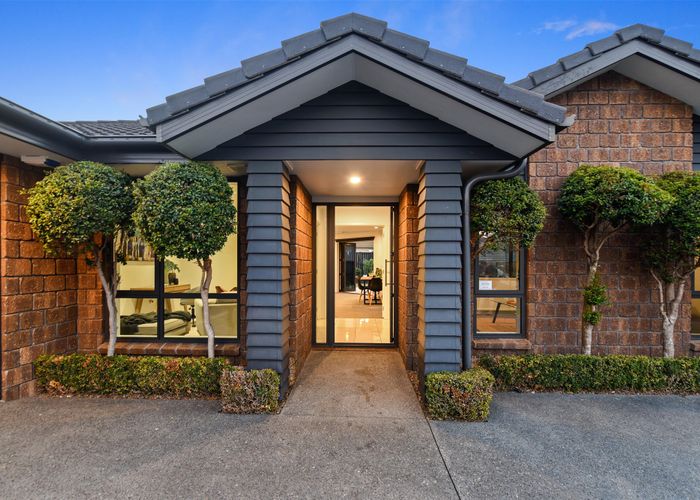  at 10 Vantage Place, Flagstaff, Hamilton