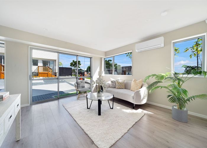  at 5/45 Methuen Road, New Windsor, Auckland