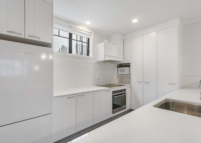  at 6F/8 Farnham Street, Parnell, Auckland