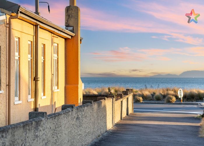  at 217 The Esplanade, Petone, Lower Hutt
