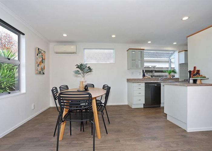  at 12 Winston Ave, Hokowhitu, Palmerston North, Manawatu / Whanganui