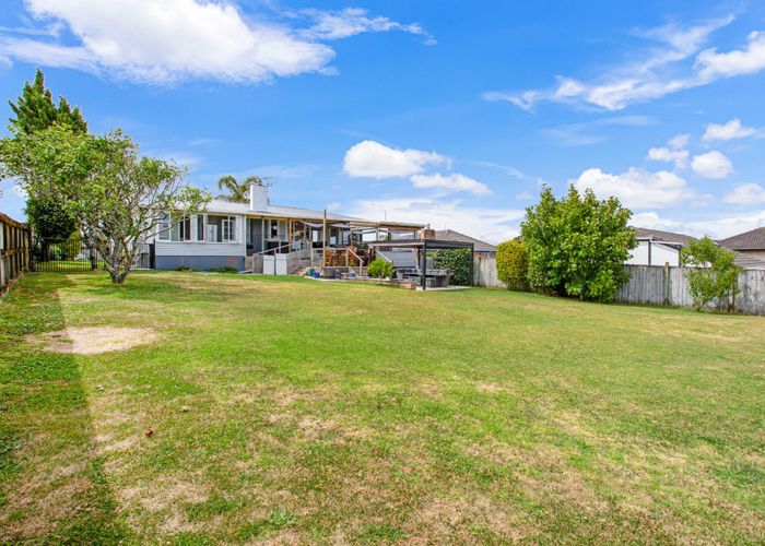  at 61 Ridge Road, Howick, Auckland