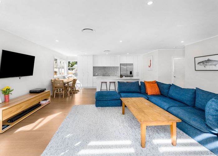  at 1 Johnston Road, Mount Wellington, Auckland