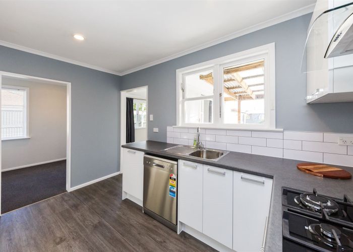  at 17 Norwich Place, Awapuni, Palmerston North