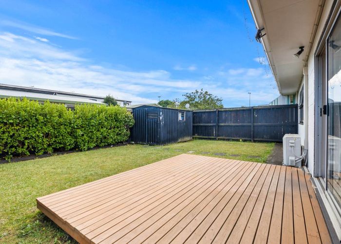  at 1/108 Gloucester Road, Manurewa, Manukau City, Auckland
