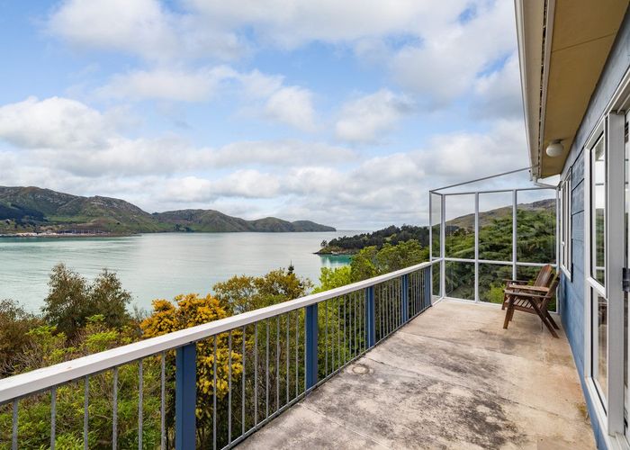 Free property data for 11 Ranui Crescent, Diamond Harbour homes.co.nz