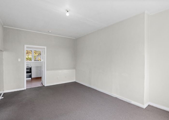  at 92 Marshall, Woolston, Christchurch City, Canterbury