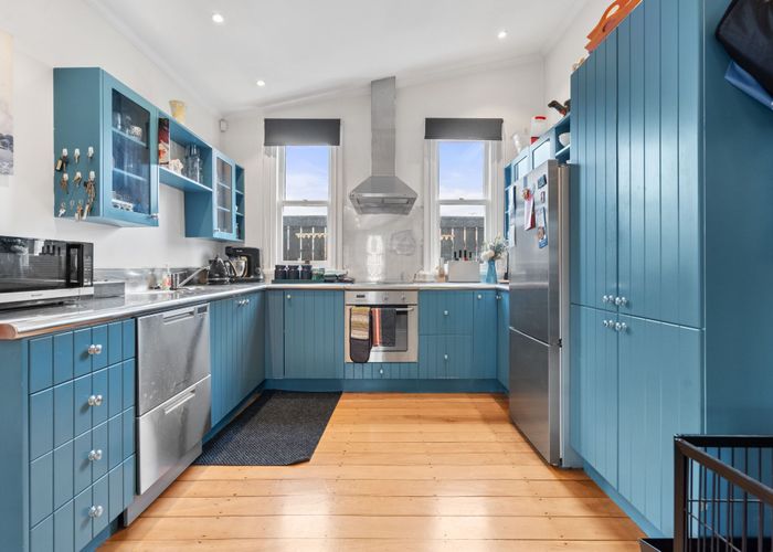  at 76 Essex Street, Masterton