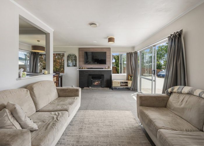  at 9 Thackeray Place, Owhata, Rotorua