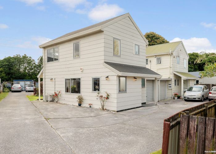  at 4/1 Thorn Place, Papatoetoe, Auckland