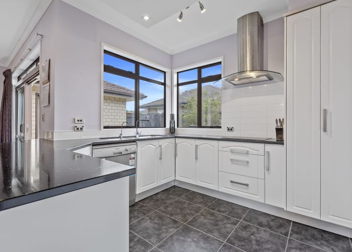  at 87 Twin Oak Avenue, Papamoa Beach, Papamoa