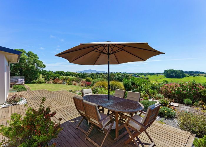  at 52 Harakeke Road, Te Horo