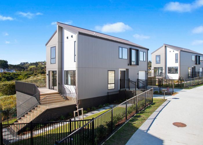  at 5 Koura Road, Flat Bush, Manukau City, Auckland