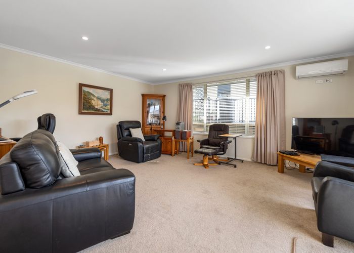  at 16 Simmonds Grove, Greerton, Tauranga