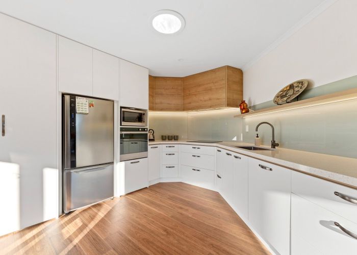  at 16 Kendall View, Stoke, Nelson