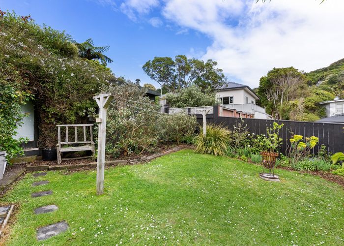  at 89 Nottingham Street, Karori, Wellington, Wellington