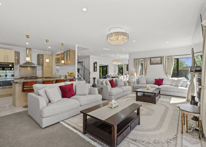  at 6 East Ellington Drive, Mairehau, Christchurch City, Canterbury