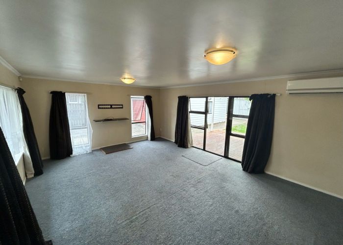  at 158 Amberley Avenue, Highbury, Palmerston North