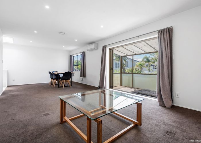  at 1/17A Mizpah Road, Waiake , Auckland
