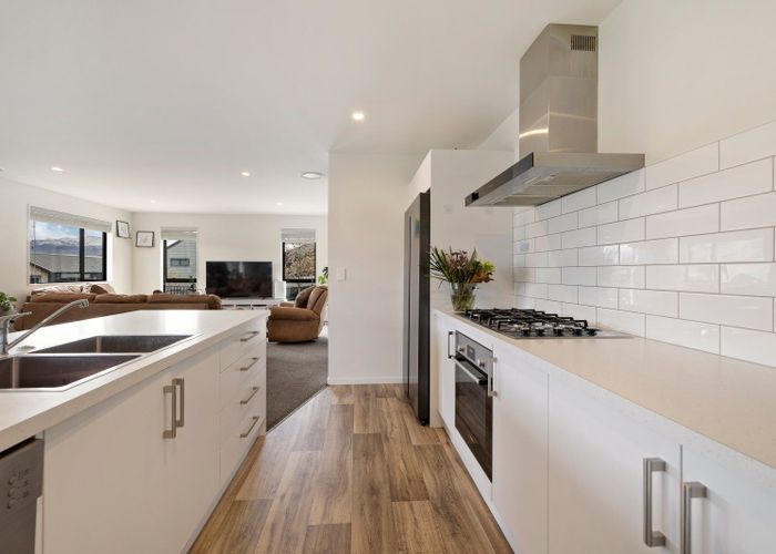  at 7 Crop Street, Hanley's Farm, Jacks Point, Queenstown-Lakes, Otago