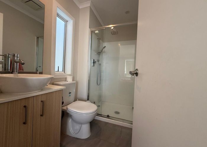  at 26 Joseph Street, Flat Bush, Manukau City, Auckland