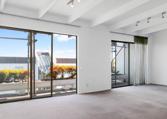  at 11/67 Sarsfield Street, Herne Bay, Auckland City, Auckland