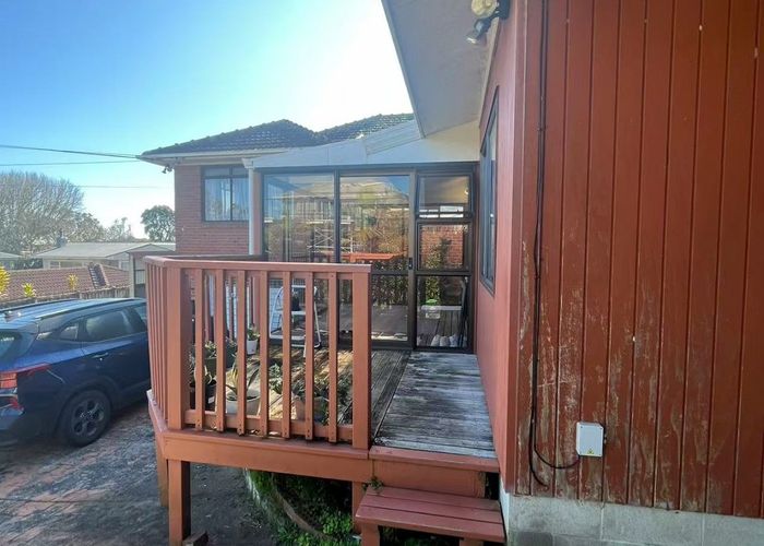  at 27 Olsen ave, Hillsborough, Auckland City, Auckland