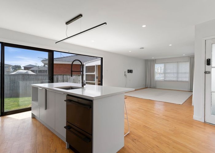  at 73 Dale Crescent, Pakuranga, Manukau City, Auckland