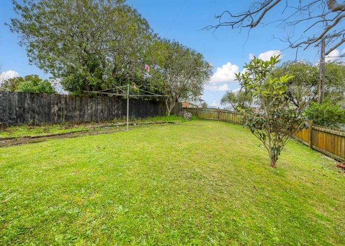  at 14 Dickey Street, New Windsor, Auckland City, Auckland