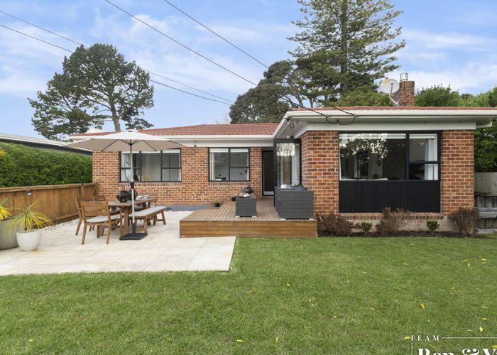  at 36 Riverview Road, Panmure, Auckland