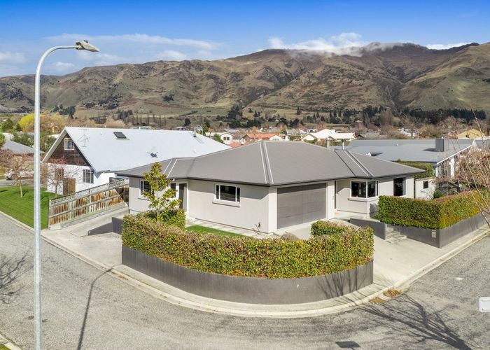  at 12 Jessies Crescent, Wanaka, Wanaka, Otago