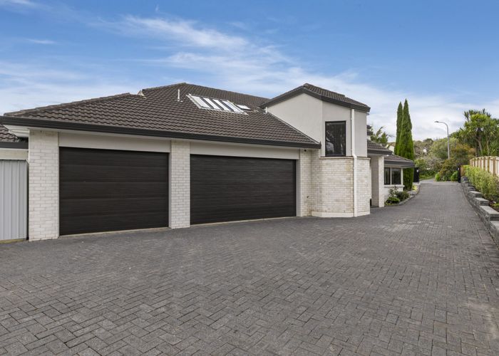  at 19 Santa Cruz Drive, Shamrock Park, Manukau City, Auckland
