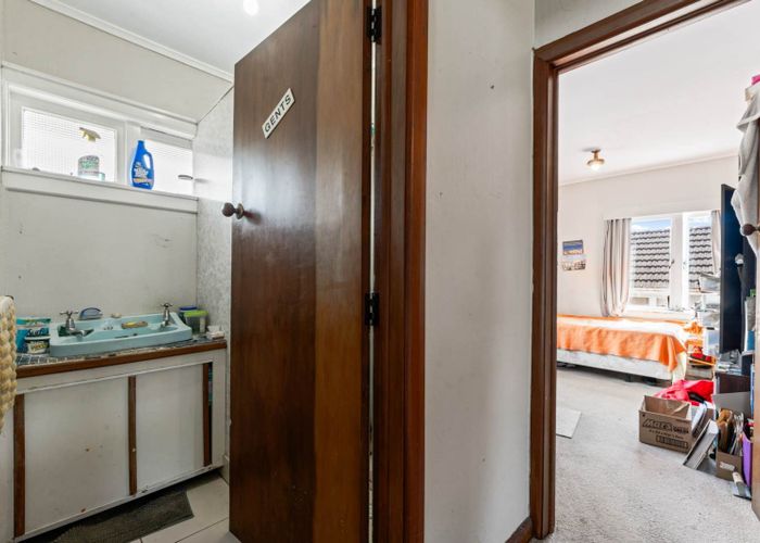 at 13 Matipo Road, Mairangi Bay, North Shore City, Auckland