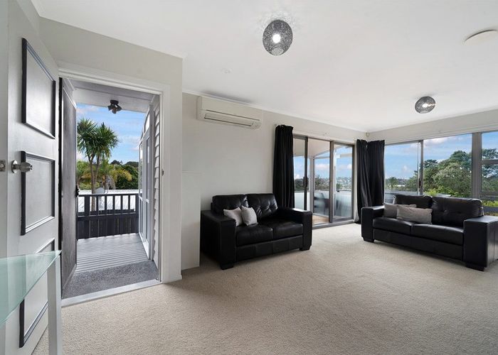  at 7 Kotinga Avenue, Glen Eden, Waitakere City, Auckland