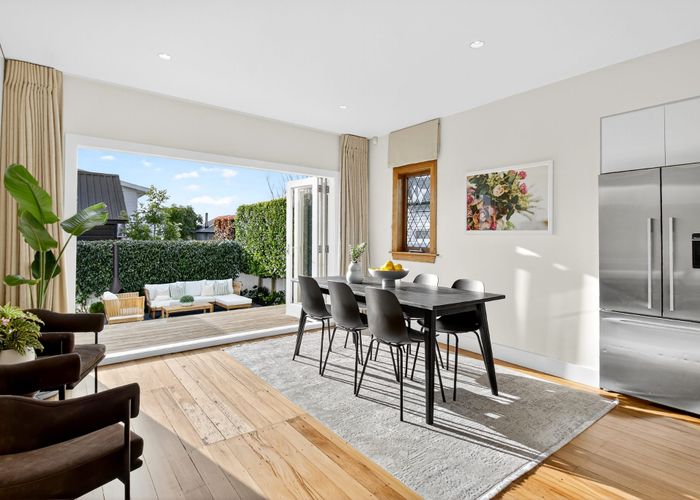  at 46 Dignan Street, Point Chevalier, Auckland City, Auckland