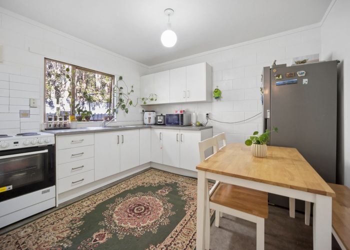  at 5/41 Woodward Road, Mount Albert, Auckland City, Auckland