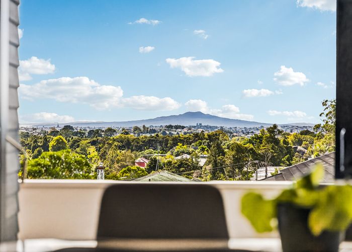  at 22B Zion Road, Birkenhead, North Shore City, Auckland