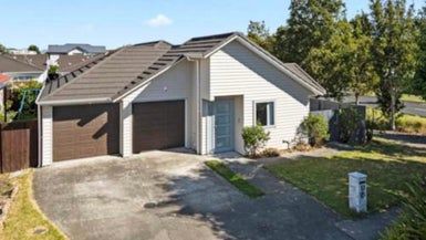  at 5 Whekau Drive, Takanini, Auckland