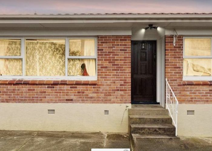  at 1/3 Angelo Avenue, Howick, Auckland