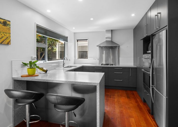  at 55 Springfield Road, St. Albans, Christchurch City, Canterbury