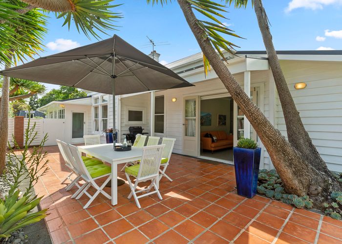  at 24 Epsom Avenue, Epsom, Auckland