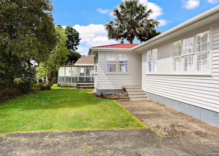  at 78 Riverpark Crescent, Henderson, Auckland