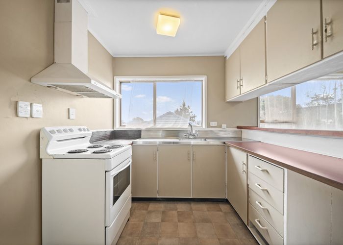  at 1/10 Sunnyside Road, Sunnyvale, Waitakere City, Auckland