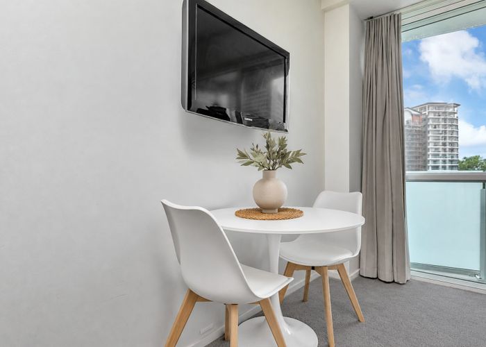  at 819/10 Waterloo Quadrant, City Centre, Auckland City, Auckland