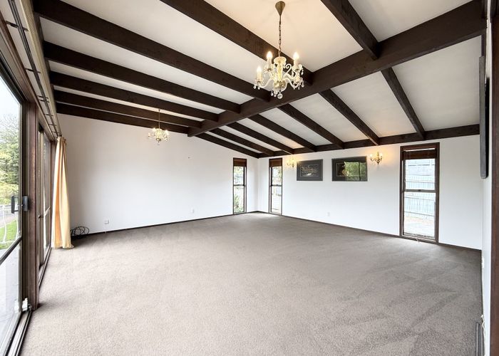  at 10 Castleton Street, Birkdale, North Shore City, Auckland