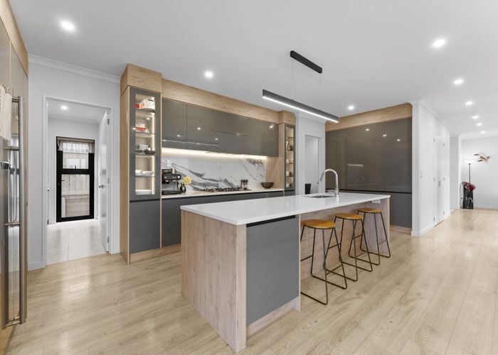  at 40 Lime Hill Rise, Flat Bush, Manukau City, Auckland