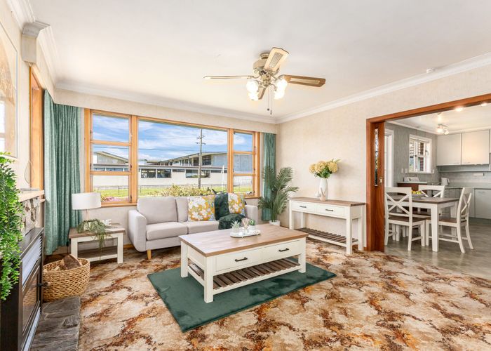  at 43 Hikurangi Street, Trentham, Upper Hutt