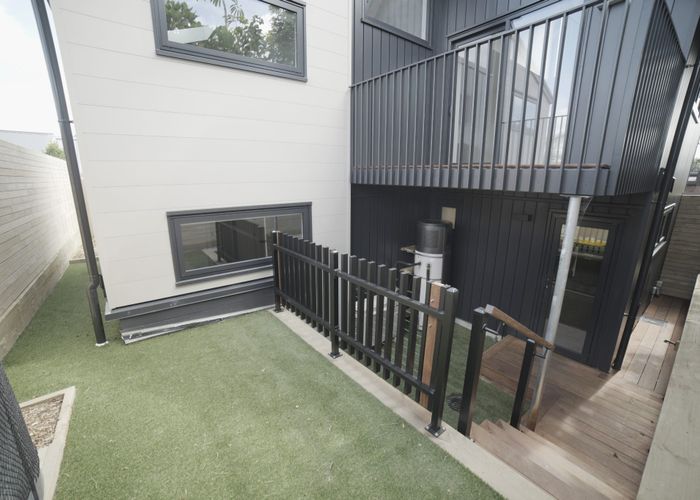  at 14 Lemington Road, Westmere, Auckland