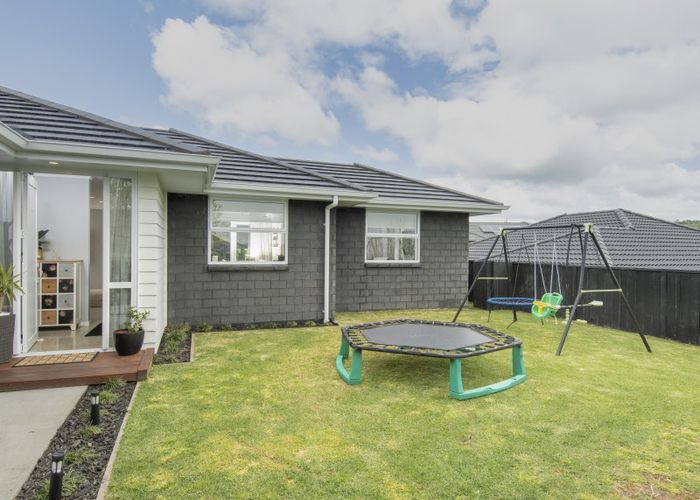  at 17 Ballintoy Park Drive, Welcome Bay, Tauranga